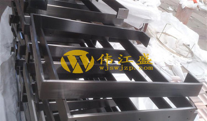 黑鏡鋼拋光亮面KTV包廂衛(wèi)生間防霧玻璃不銹鋼鏡框-佛山市偉江盛五金制品 .